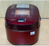 Nồi cơm điện Toshiba 1,8L nội địa Nhật RC -DS18K