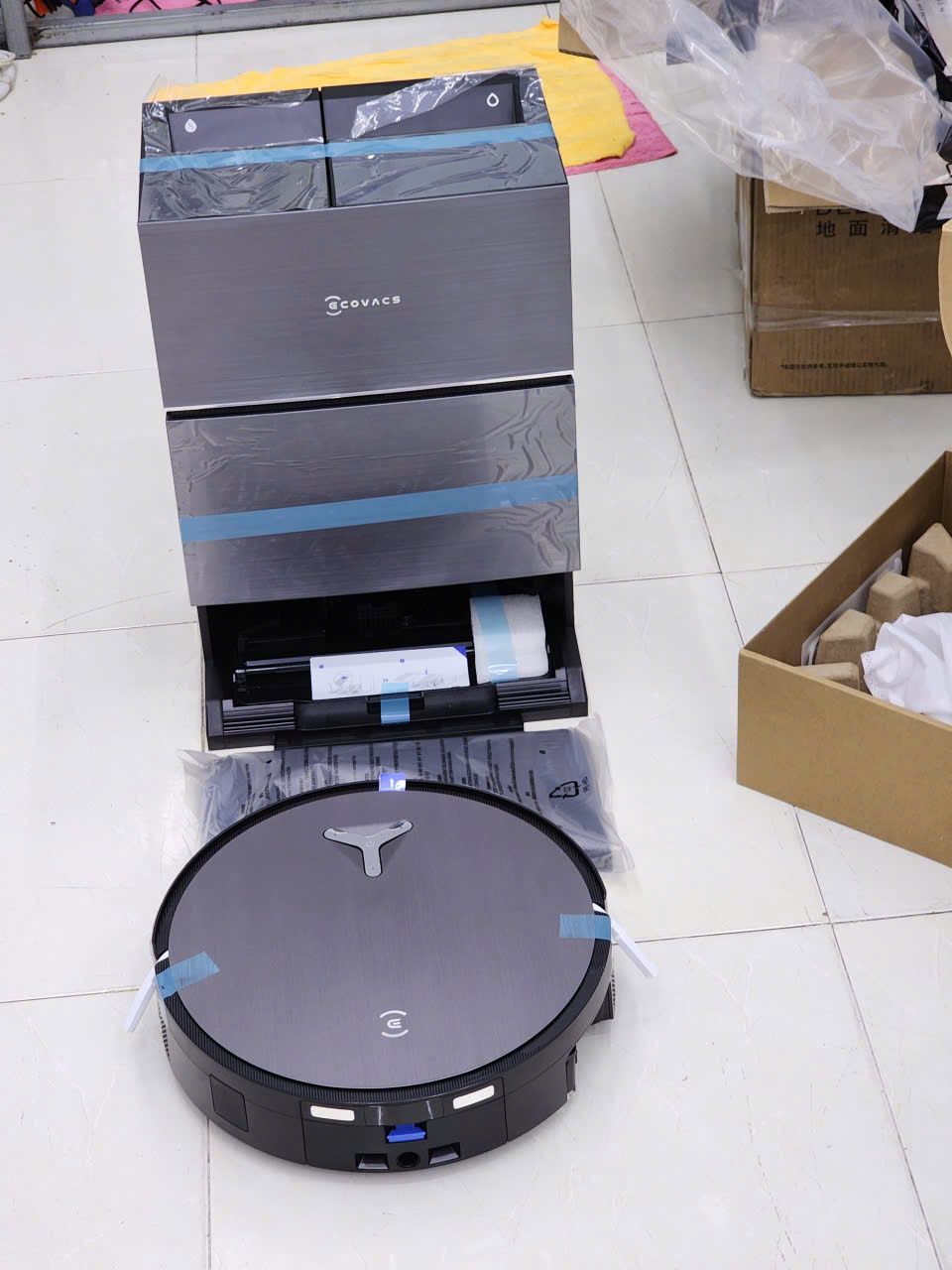 Robot hút bụi lau nhà Ecovacs Deebot X11 Pro Bản Quốc Tế date 2025